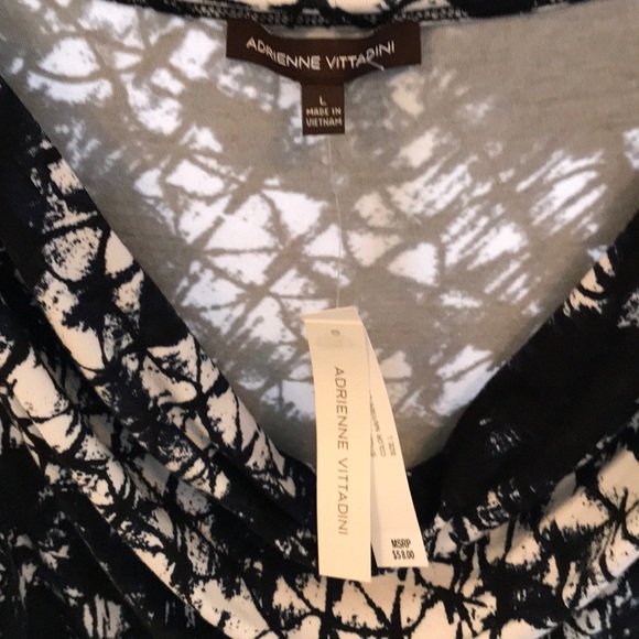 Adrienne Vittadini Tops - Adrienne Vittadini Blue/Blk/Wht Long Top Size L